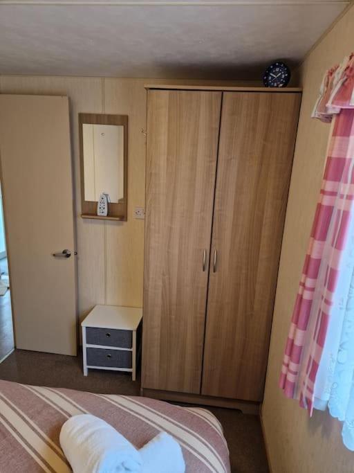 Homely 3 Bed Van @ Weymouth Bay エクステリア 写真